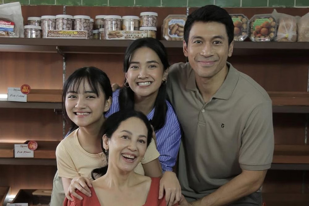 Relate Banget! 3 Nilai Parenting di Film Senin Harga Naik Ini Bikin Orang Tua Tersentuh