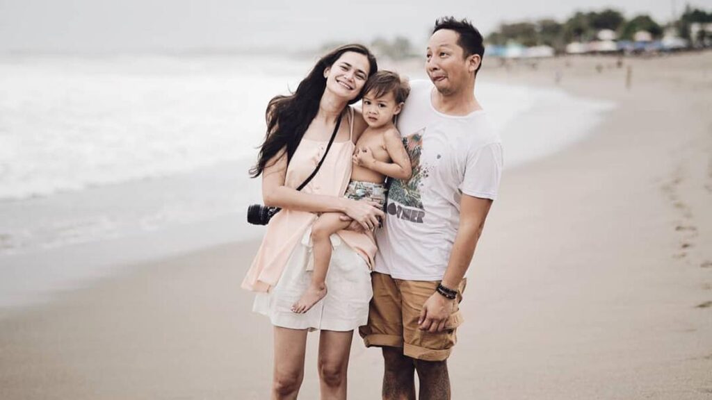 Gaya Parenting Ringgo Agus Rahman Bikin Heboh, Akui ‘Terjebak’ di Jiwa Anak Kecil